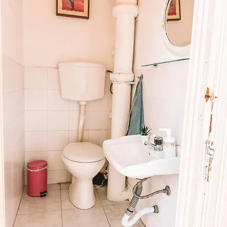 Bright Guest house *